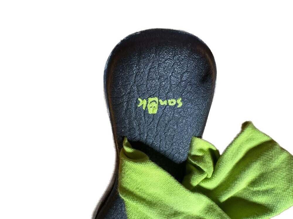 GUC Sanuk Women's Yoga Sling 2 Sandals in Lime Green, size 9 - Picture 10 of 12